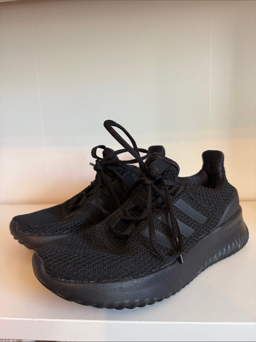 Adidas Cloudfoam Sneakers Gray Black Silver Youth/Kids Size 2.5 DB2757